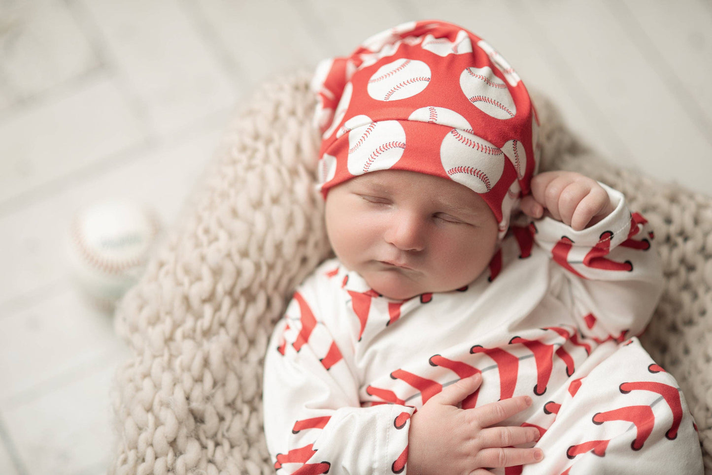 Baseball Baby Gown and Hat: 0-3 Months