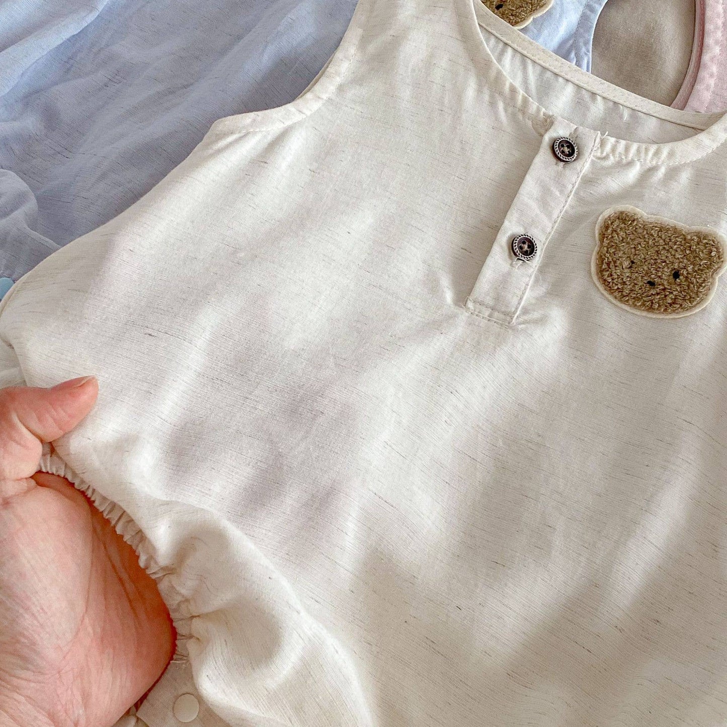 Sleeveless Infant Romper Bear Embroidery Cream