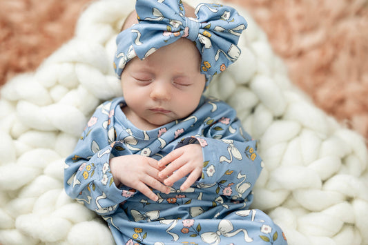 Blue Bow Pink Floral Gown Set: 0-3 Months
