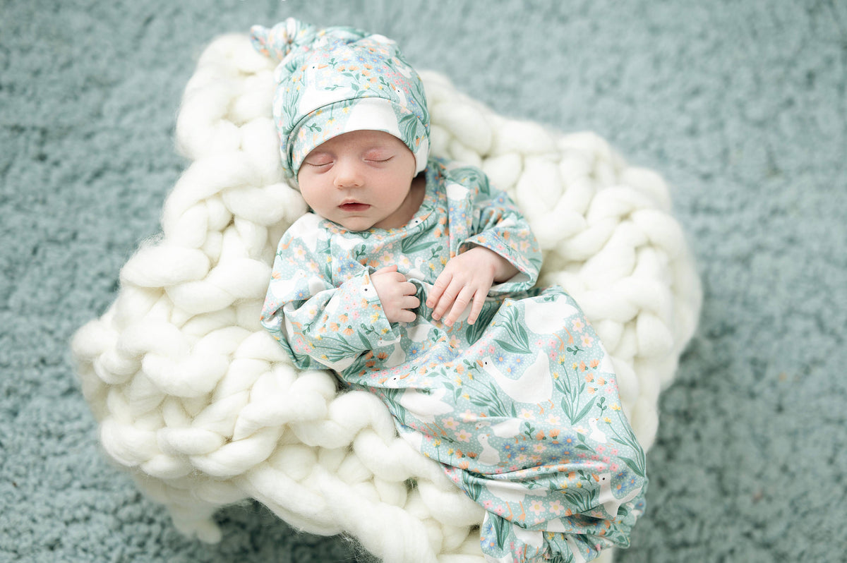 Green Duck Baby Gown Set: 0-3 Months